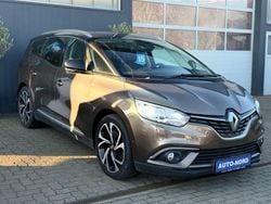 Schwarz Gebraucht 2017 Renault Scénic IV Bose Edition Van / Kleinbus | 14.990 € (Fairer Preis)