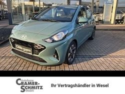 Mangrove green Neu 2025 Hyundai i10 Trend Kleinwagen | 17.290 € (Fairer Preis)