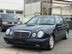 Blau Gebraucht 1997 Mercedes E320 Avantgarde Kombi | 1.650 € (Guter Preis)