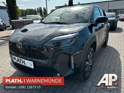 Schwarz Neu 2025 Toyota Yaris Cross SUV | 29.990 €