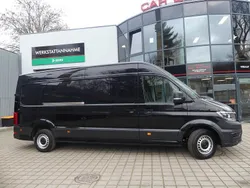 Deep black perleffek (metallic) Gebraucht 2021 VW Crafter Van | 27.799 € (Guter Preis)