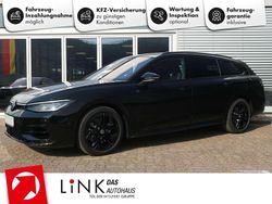 Grenadillschwarz metallic Gebraucht 2025 VW Passat R-line Kombi | 48.850 € (Teuer)