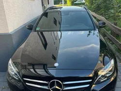 Schwarz Gebraucht 2016 Mercedes C220 Kombi | 15.550 € (Fairer Preis)