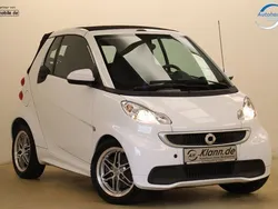 Weiß Gebraucht 2014 Smart ForTwo Cabrio Brabus Cabrio | 9.999 € (Fairer Preis)