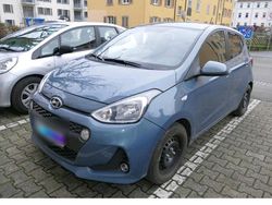 Blau Gebraucht 2018 Hyundai i10 Kleinwagen | 8.000 € (Fairer Preis)