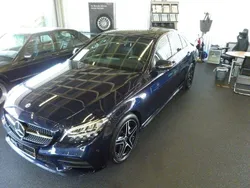 Blau Gebraucht 2021 Mercedes C200 AMG line Limousine | 30.300 € (Fairer Preis)