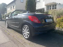 Schwarz Gebraucht 2008 Peugeot 207 CC Cabrio | 1.300 € (Superpreis)