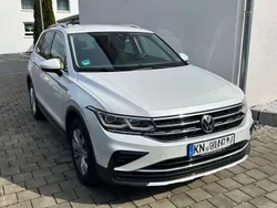 Weiß Gebraucht 2021 VW Tiguan Elegance SUV | 27.000 € (Superpreis)
