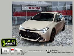 Dynamic grey metallic Neu 2025 Toyota Corolla Limousine | 38.990 € (Teuer)