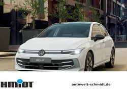 Pure white Neu 2025 VW Golf VIII Goal Limousine | 38.690 € (Etwas zu teuer)