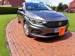 Grau Gebraucht 2016 Fiat Tipo Limousine | 7.950 € (Fairer Preis)