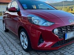 Rot Gebraucht 2021 Hyundai i10 Trend Kleinwagen | 12.890 € (Fairer Preis)