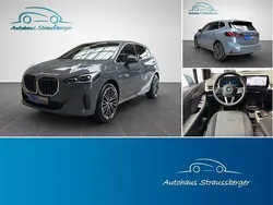 Blau Gebraucht 2023 BMW 223 Active Tourer Luxury Line Van / Kleinbus | 33.790 € (Guter Preis)