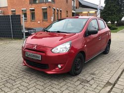 Rot Gebraucht 2015 Mitsubishi Space Star Classic Collection Kleinwagen | 2.990 € (Fairer Preis)