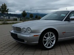 Jaguar XJR