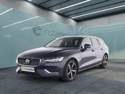 Blau Gebraucht 2024 Volvo V60 Plus Kombi | 46.949 € (Etwas zu teuer)