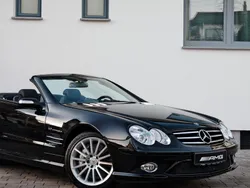 Schwarz Gebraucht 2006 Mercedes SL55 AMG AMG Cabrio | 58.800 €