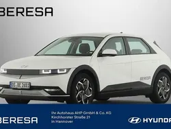 Weiß Gebraucht 2023 Hyundai Ioniq 5 Dynamiq SUV | 42.790 € (Etwas zu teuer)