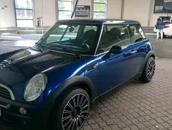 Blau Gebraucht 2004 Mini ONE Kleinwagen | 2.350 € (Fairer Preis)