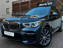 Arktikgrau brillanteffekt Gebraucht 2022 BMW X5 M Sport SUV | 61.989 € (Etwas zu teuer)