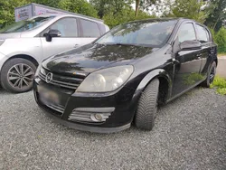 Schwarz Gebraucht 2005 Opel Astra Limousine | 1.150 € (Guter Preis)