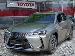 Titaniumsilber (metallic) Gebraucht 2021 Lexus UX 250h SUV | 25.990 € (Guter Preis)