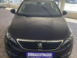 Encreblau oder dark blue Gebraucht 2018 Peugeot 308 Active Kleinwagen | 8.990 € (Guter Preis)