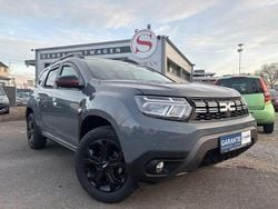 Grau Gebraucht 2023 Dacia Duster Extreme SUV | 16.799 € (Fairer Preis)