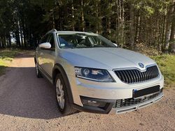 Silber Gebraucht 2014 Skoda Octavia Kombi | 9.500 € (Fairer Preis)