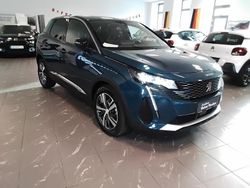 Grün metallic Gebraucht 2023 Peugeot 3008 Allure | 28.830 € (Teuer)