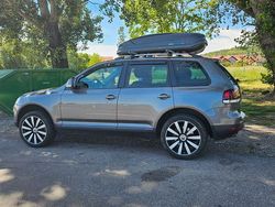 Grau Gebraucht 2009 VW Touareg SUV | 7.800 € (Fairer Preis)
