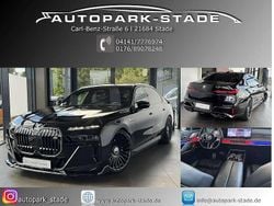 Saphirschwarz Gebraucht 2024 BMW 760 Executive Limousine | 123.990 €