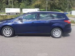 Blau Gebraucht 2011 Ford Focus Titanium Kombi | 4.200 € (Fairer Preis)