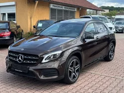 Orientbraun metalliclack Gebraucht 2017 Mercedes GLA180 AMG SUV | 22.400 € (Etwas zu teuer)