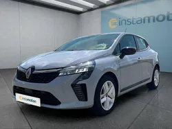 Grau Gebraucht 2025 Renault Clio V Kleinwagen | 19.499 € (Guter Preis)