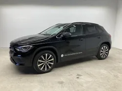 Schwarz Gebraucht 2023 Mercedes GLA250 Night SUV | 40.690 € (Fairer Preis)