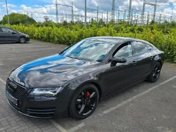 Grau Gebraucht 2011 Audi A7 Sportback Comfort Kleinwagen | 11.500 € (Etwas zu teuer)