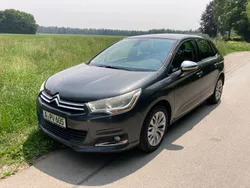 Grau Gebraucht 2013 Citroën C4 SELECTION Limousine | 4.500 € (Fairer Preis)