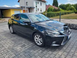Schwarz Gebraucht 2017 Lexus CT200h Limousine | 16.900 €