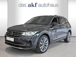 Uranograu Gebraucht 2022 VW Tiguan Elegance SUV | 37.950 €
