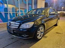Schwarz Gebraucht 2007 Mercedes C200 Avantgarde Limousine | 2.750 € (Superpreis)
