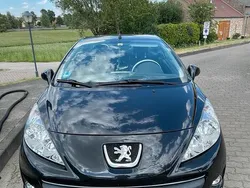 Schwarz Gebraucht 2010 Peugeot 207 CC Cabrio | 6.000 € (Teuer)