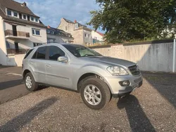 Silber Gebraucht 2005 Mercedes ML350 SUV | 8.500 € (Etwas zu teuer)
