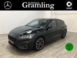 Schwarz Gebraucht 2020 Ford Focus ST-Line Limousine | 18.749 € (Fairer Preis)
