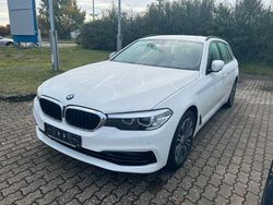 Weiß Gebraucht 2019 BMW 520 Sport Line Kombi | 24.290 € (Fairer Preis)