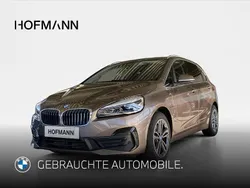 Jucarobeige metallic Gebraucht 2018 BMW 225 Active Tourer Sport Line Van / Kleinbus | 16.860 € (Fairer Preis)