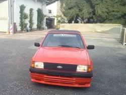 Rot Gebraucht 1983 Ford Escort Cabriolet Cabrio | 5.600 €