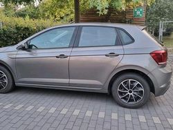 Braun Gebraucht 2018 VW Polo Comfortline Kleinwagen | 11.500 € (Guter Preis)