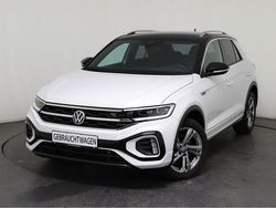 Weiß, pure white (0q) Gebraucht 2024 VW T-Roc R-line SUV | 33.679 € (Fairer Preis)