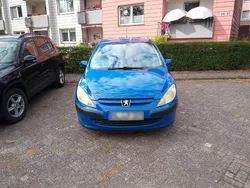 Blau Gebraucht 2002 Peugeot 307 Kombi | 600 € (Guter Preis)